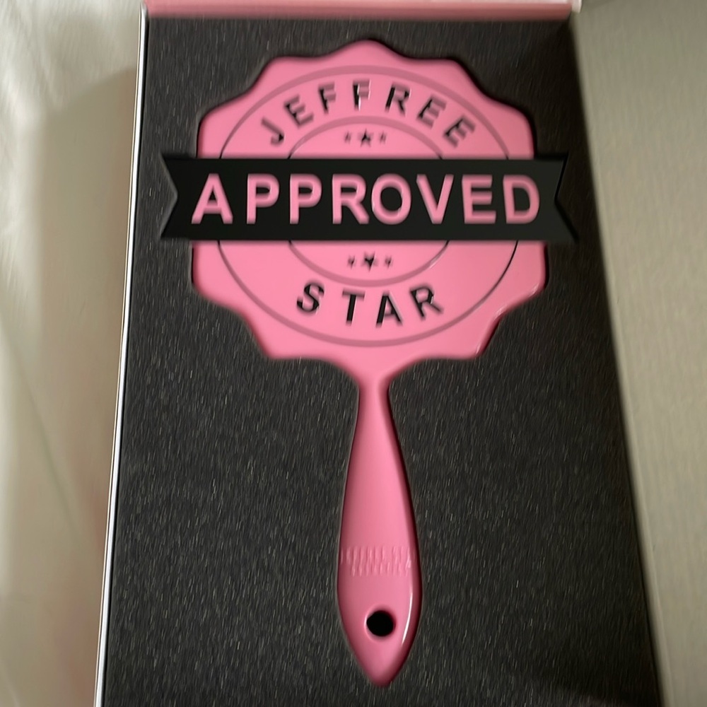 Jeffree Star mirror - baby pink